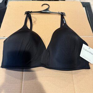 Calvin Klein Women's Lightly Lined  Full Coverage Wire Free Bra QP2585O XL NWT
